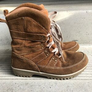 Sorel meadow lace tan waterproof suede winter boots